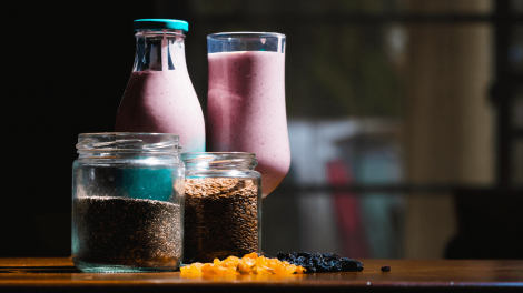10 superfoods om aan je smoothies toe te voegen