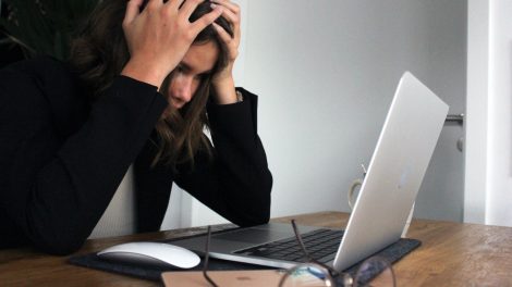 Tips hoe je gezond kan blijven eten tijdens een stressvolle periode